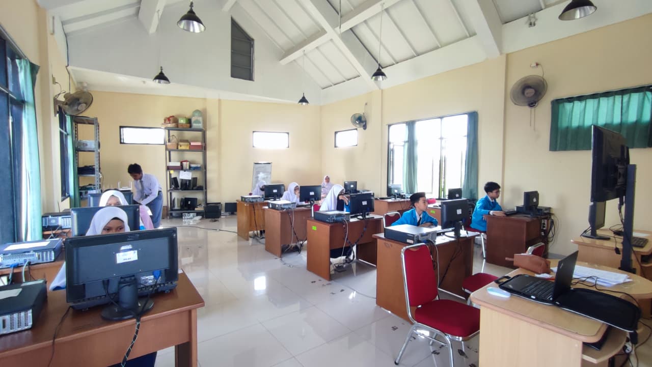 Lab Komputer